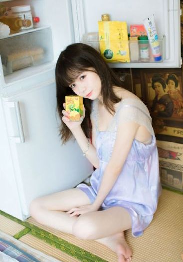 老女人的骚逼_HDHD在线观看