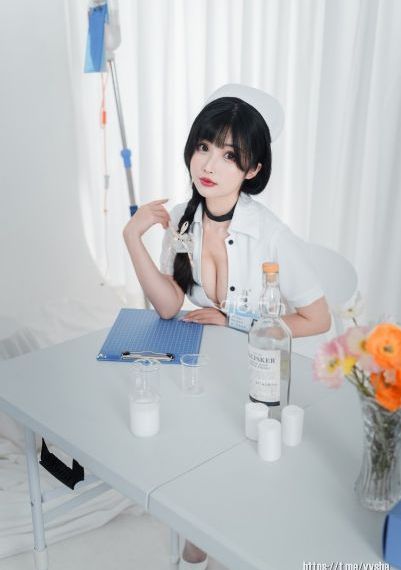 三级牛仔裤尤物在线播放_DVD免费在线播放