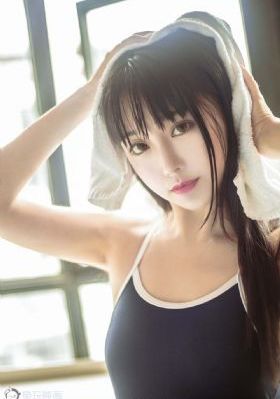 杨幂衣服写真_1080P神马影院手机在线