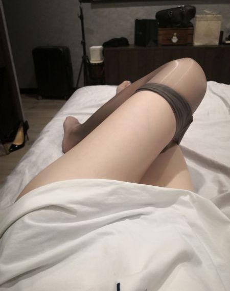 草莓香蕉榴莲丝瓜18岁可以吃吗_高清电影全集观看