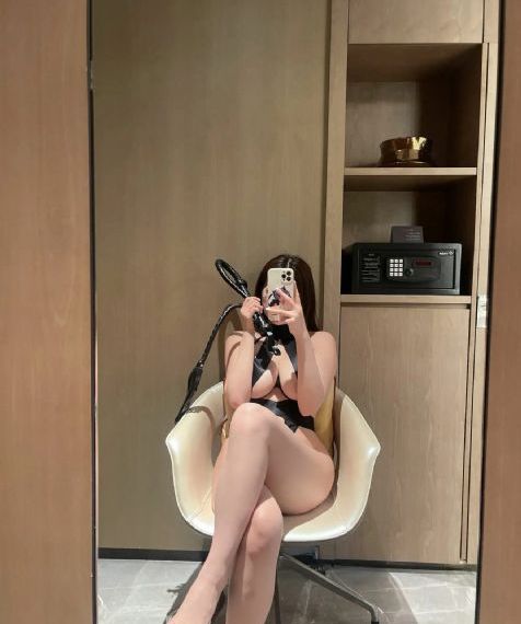 欧美办公室狂躁大交XXOO小说_BD高清在线观看