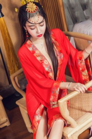 操嫩模免费视频_4K免费观看超清