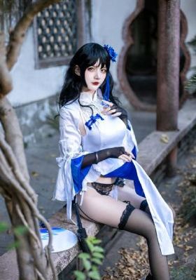 少妇宾馆把腿扒开让我添_4K高清迅雷在线观看
